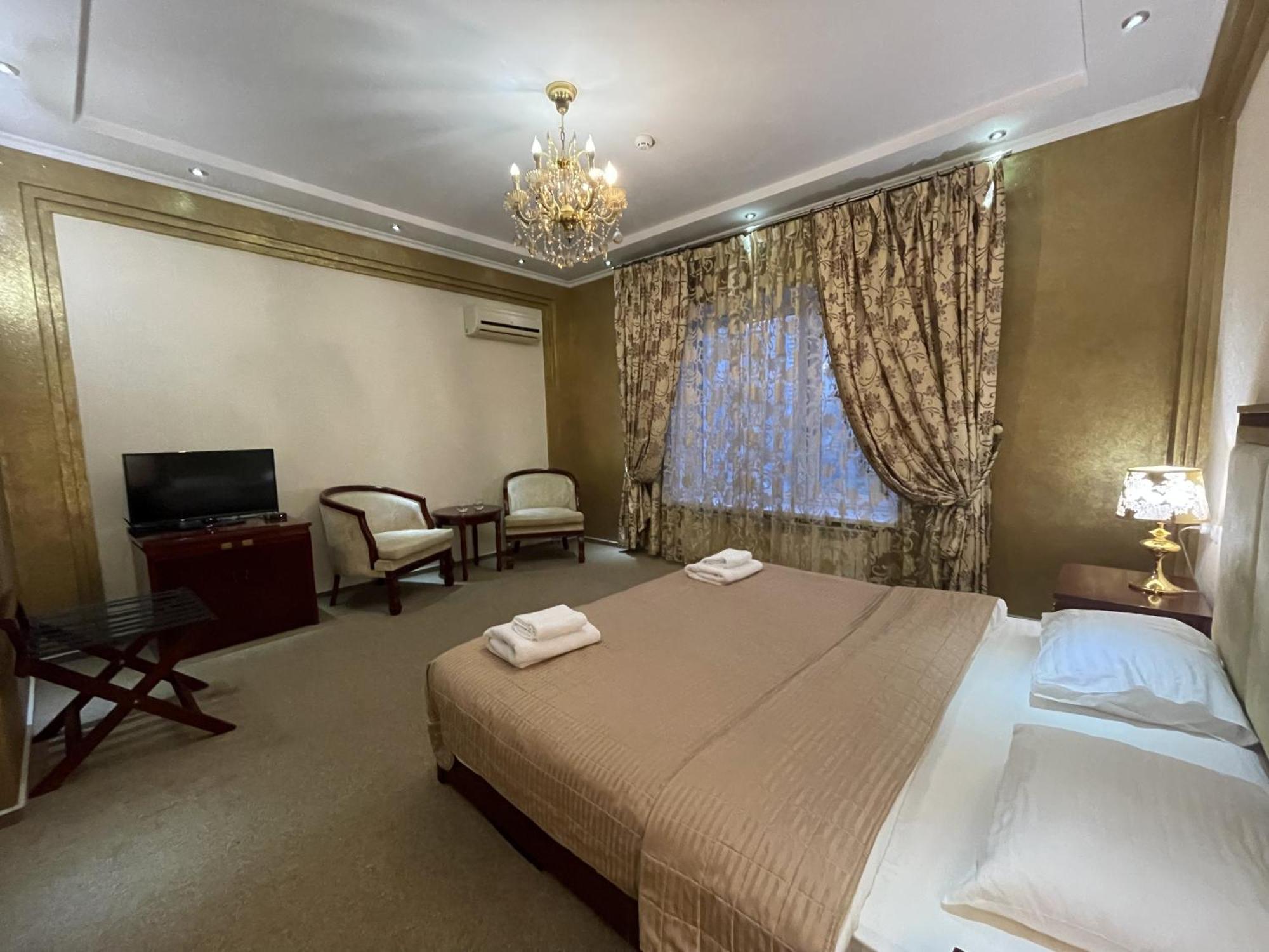 Hotel Київські Ночі Exterior foto